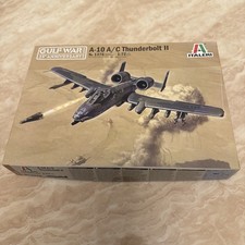Italeri IT1376 1/72 - A-10A/C