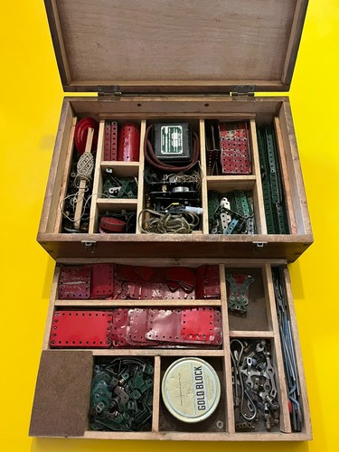 Vintage meccano boxed - meccano, huge