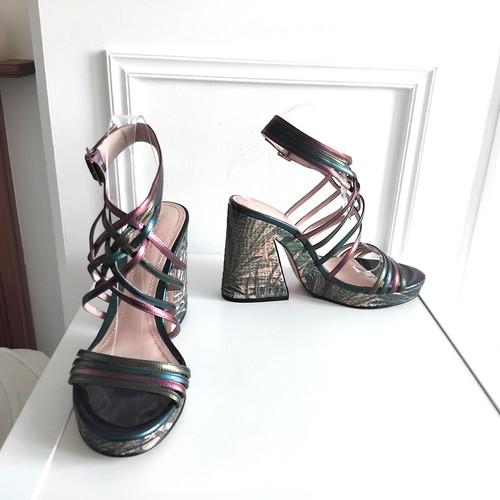Zara strappy green rainbow - zara,