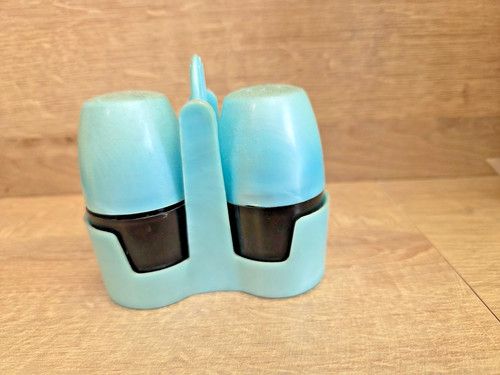 Vintage plastic salt pepper - plastic, &