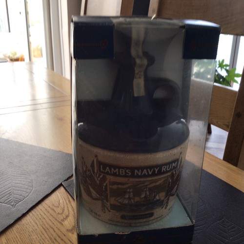 Empty bottle lambs navy - empty,