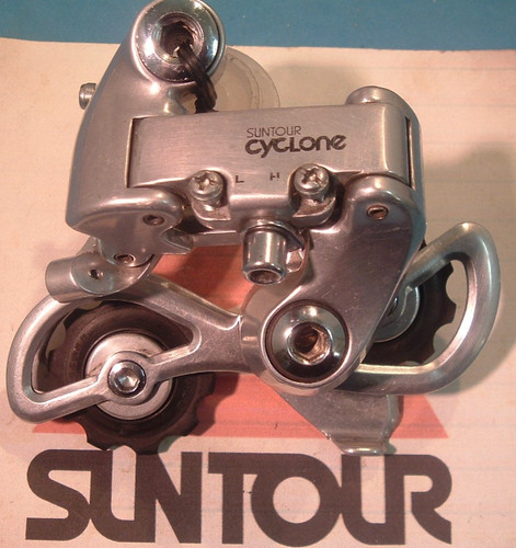 Suntour cyclone 6000 road - suntour,