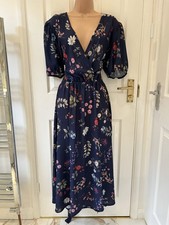 *BNWT* BLUE FLORAL