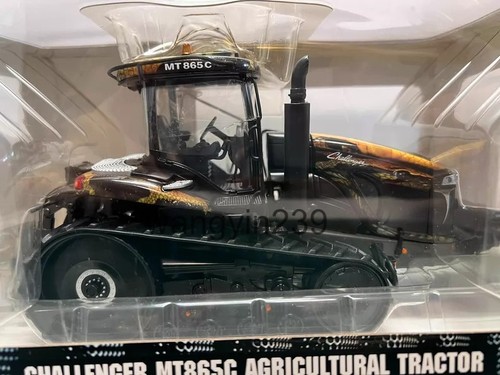 Rare die cast challenger - 1:32,