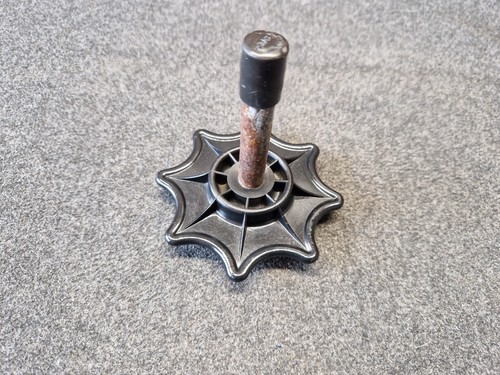 Spare wheel mount for - wheel,
