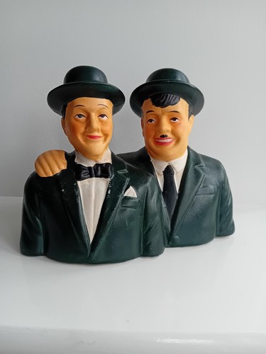 Laurel and hardy - laurel,