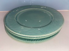 4 x Habitat Green Leaf plates