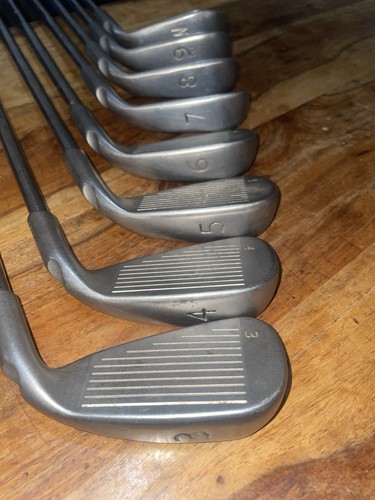 Ping black dot - g2, left