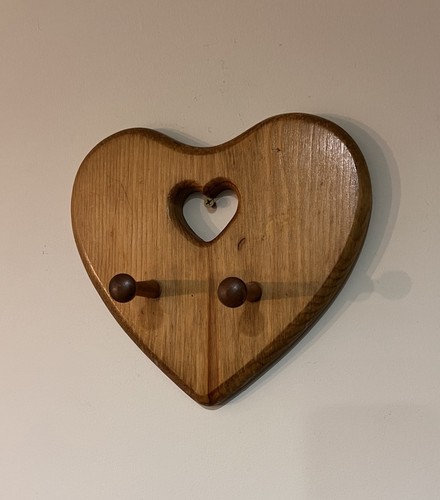 Vintage wood heart wall plaque - vintage,
