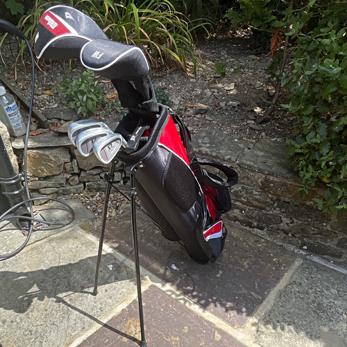 Wilson deep red tour youth - red,