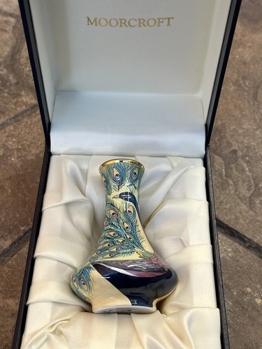 Moorcroft enamels vase peacock - moorcroft,