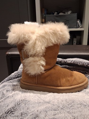 Genuine lady ugg boots - genuine, worn