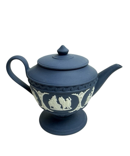Vintage wedgwood jasper icarus - vintage,