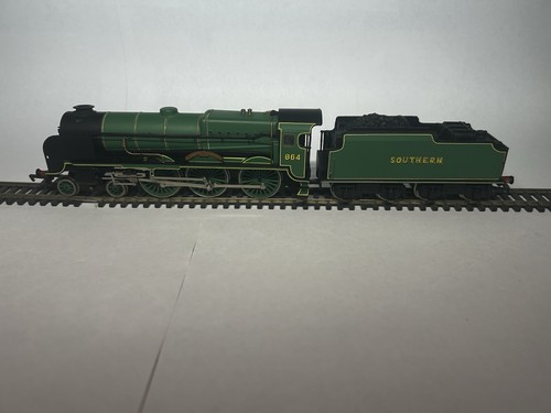 Bachmann 401 sr green - 'oo', 31-401