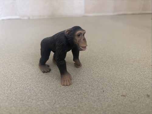 Small chimpanzee figure - small,