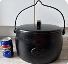 2 gallon Romany Gypsy Cast Iron Cooking Pot & tin Lid with handle