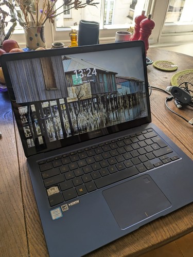 Asus zenbook ux490u laptop - asus,