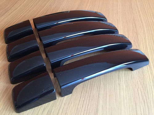 Gloss black door - door, handles
