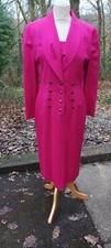 TRUE VINTAGE MANSFIELD CLOTHES