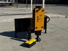 AGT Hydraulic Post Driver