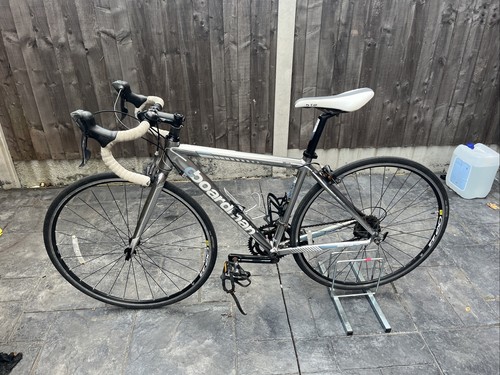 Boardman road bike - road,