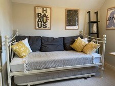 White metal Feather & Black