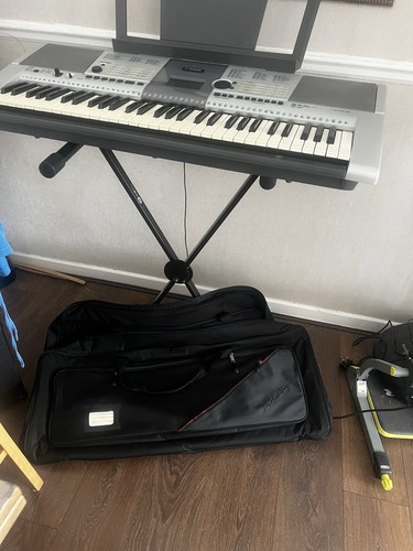 Yamaha psr e403 - , electronic