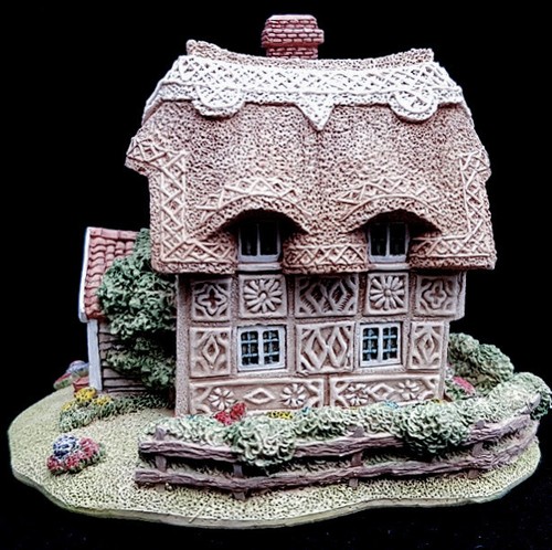 Lilliput lane finchingfields - lane,