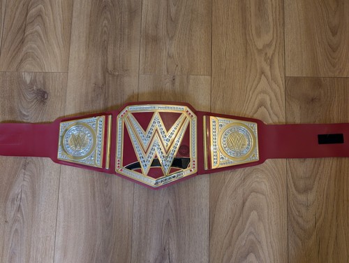 Mattel wwe universal - wwe, champion