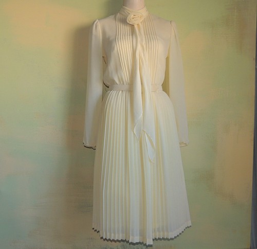 60s yellow pintuck - 60s,