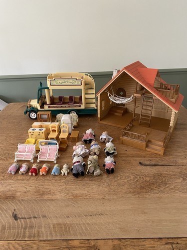 Sylvanian families log cabin - families,