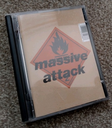 Massive attack blue lines - attack,