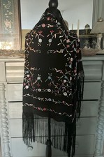 Piano Shawl, Black Floral