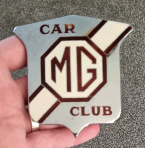 Vintage car club grill - mg,