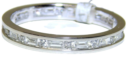18ct white gold diamond ring - white,