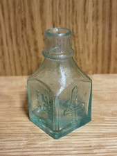Victorian aqua glass inkwell - aqua,