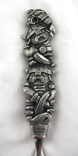 Rare vintage tinn for viking - vintage,