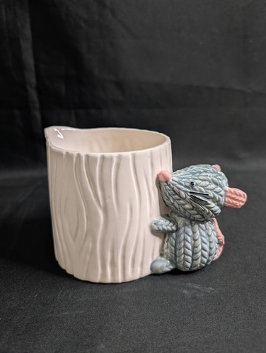 Ceramic stoneware knitted look - stoneware,
