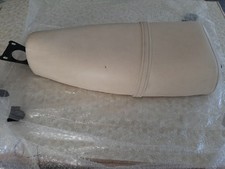 LML STAR CREAM SEAT WITH SEAT LOCK AND KEY LML STAR 125 150 200 2T USED 2 STROKE