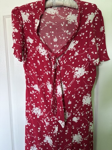 Oasis red and white - and,