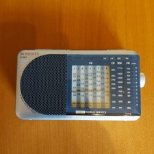 Roberts R9962 AM/FM World Radio