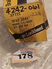 R/H FRONT WHEEL BRAKE CYLINDER