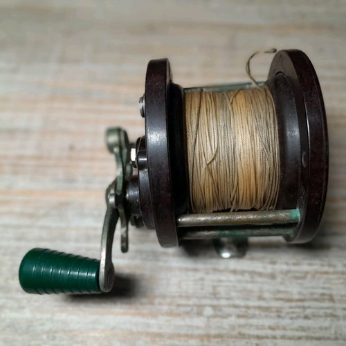 Vintage penn reel - reel, no.85
