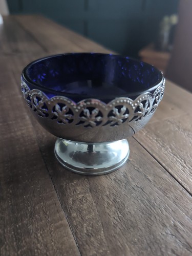 Vintage silver plated - silver, filigree