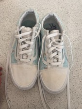 Vans X SpongeBob SquarePants Low Trainers U.K. Size 5