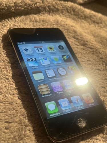 Apple ipod touch 4th - ipod,