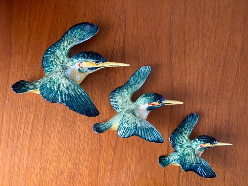 Beswick flying kingfisher wall - beswick,