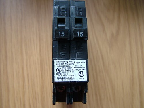 Double trip 110v - 110v, 15/15