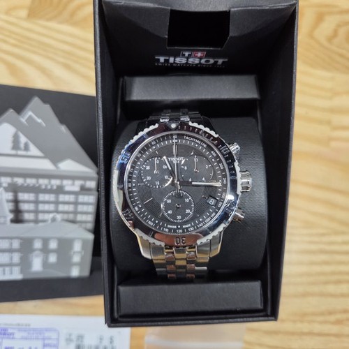 Tissot prs 200 - 200, chronograph