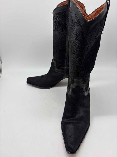 Pre owned donald pliner - donald,
